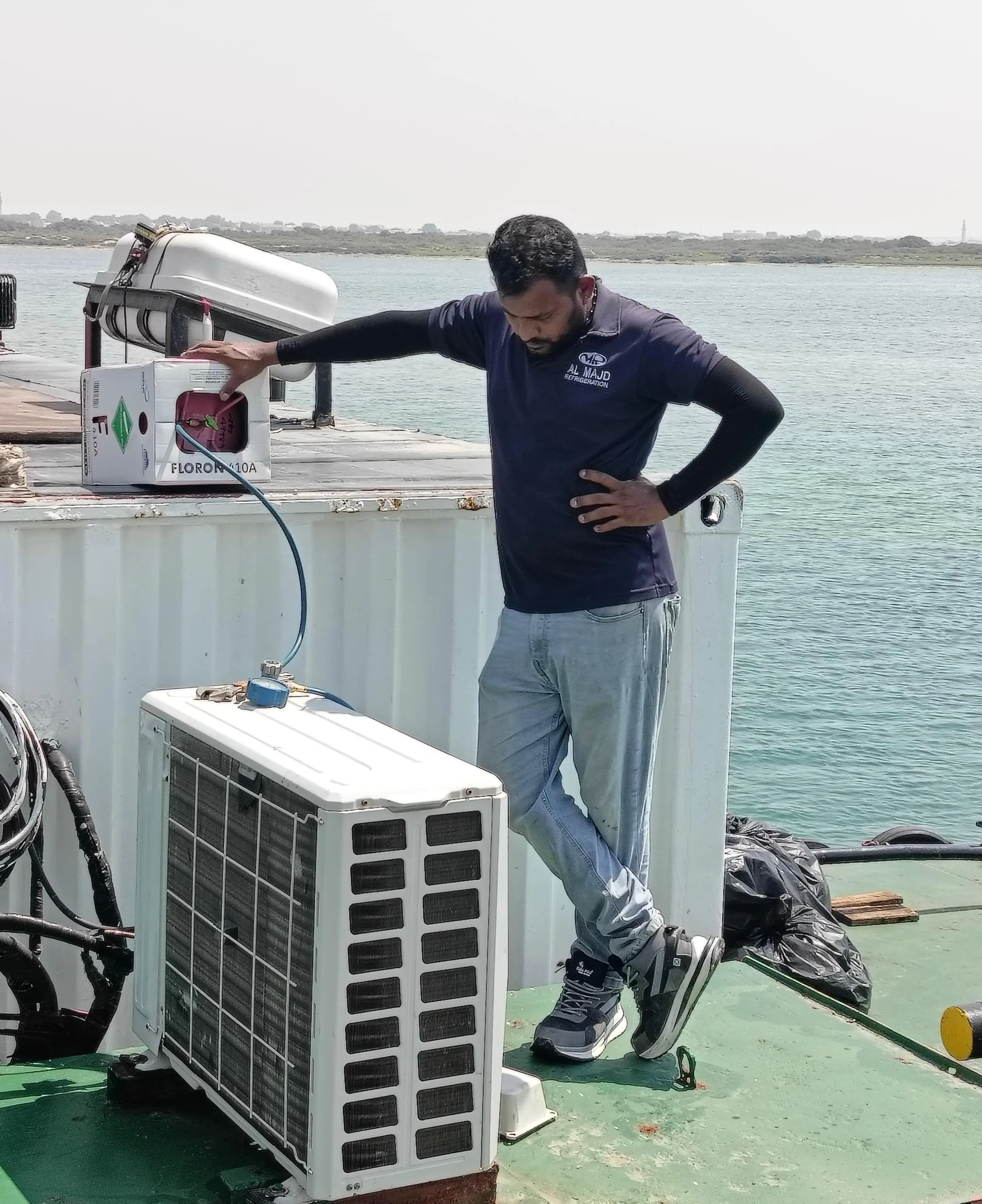 Gulf Cobla industrial AC gas leak repair UAE